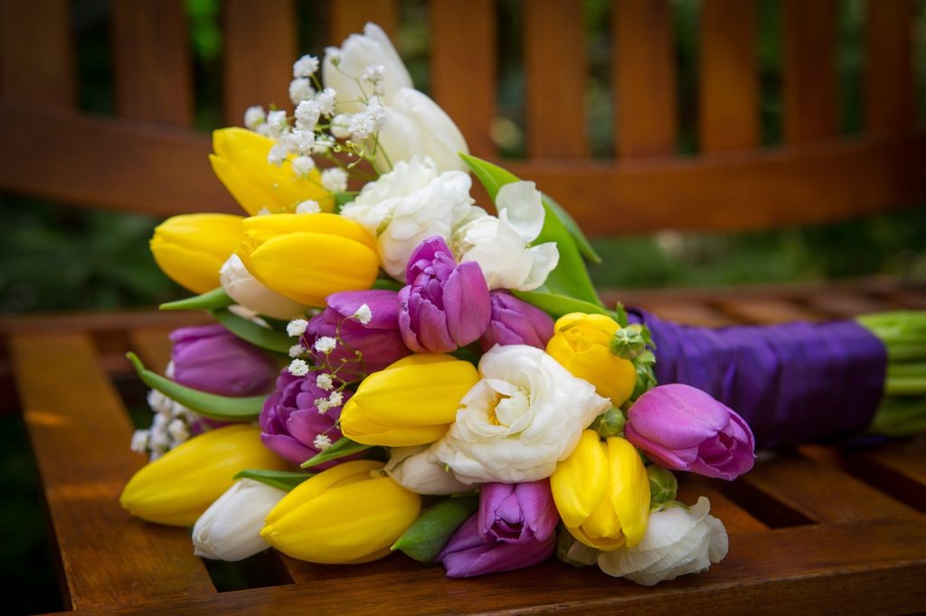 Tips Dalam Memilih Bunga Buket Untuk Pernikahan